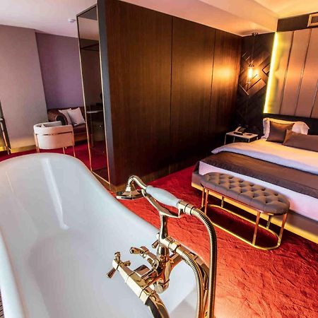 The Wyspy Hotel Орду Екстер'єр фото